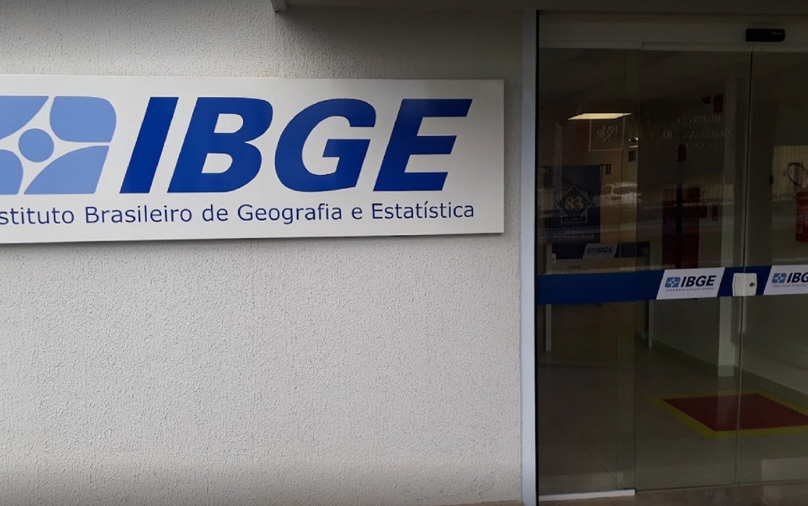 O Instituto Brasileiro de Geografia e Estatística (IBGE)