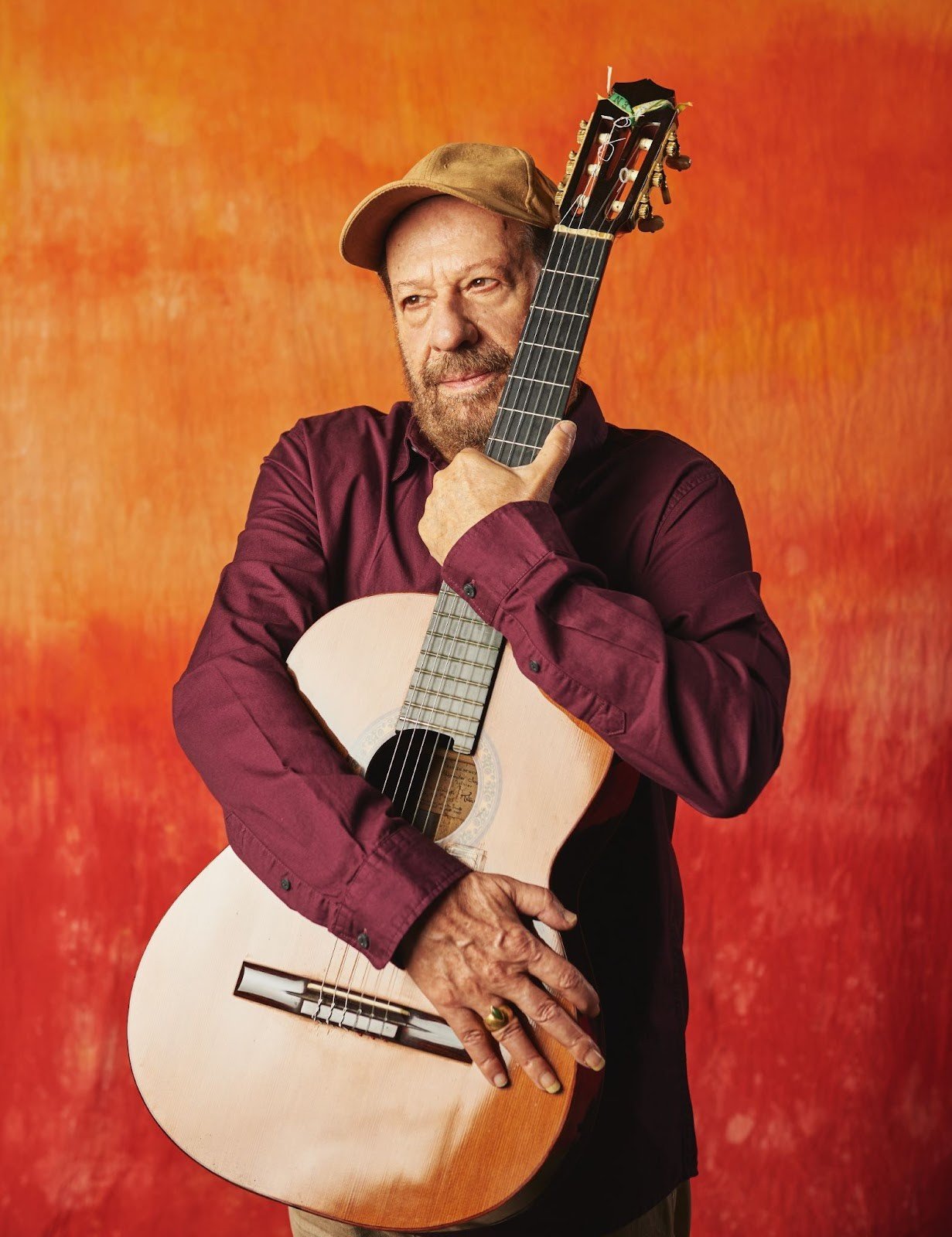 João Bosco começa a gravar em maio o álbum “Amigos