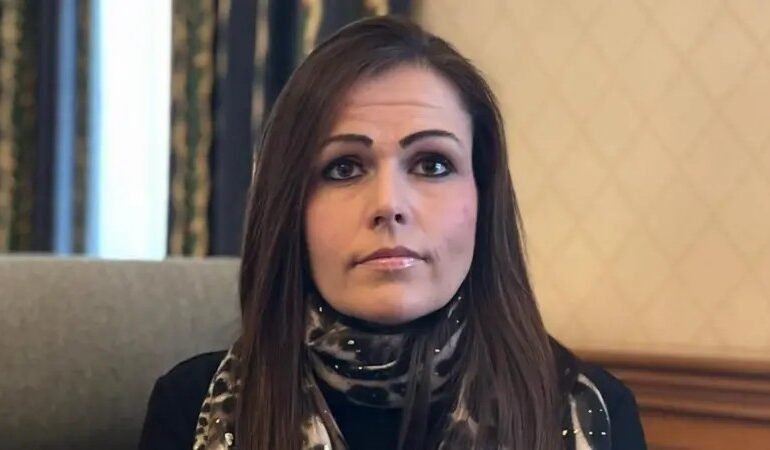 Lucy Domaille, moradora de Guernsey, uma ilha britânica