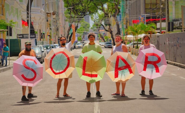O grupo pernambucano Mombojó lança o sétimo álbum