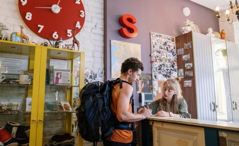 Desde segunda-feira (20), hotéis, pousadas e meios de