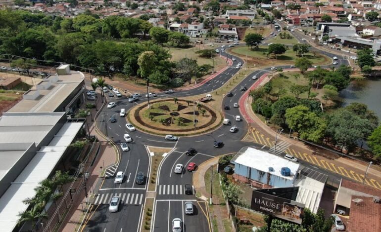 O ministro da Fazenda, Dario Durigan, anunciou nesta