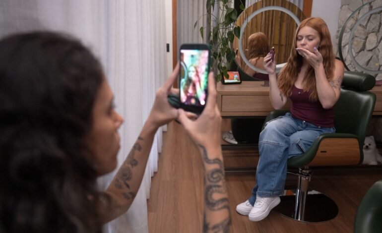 Os influenciadores digitais e ex-participantes do Big Brothe