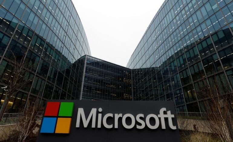Usuários relataram instabilidade no Microsoft Outlook na qua