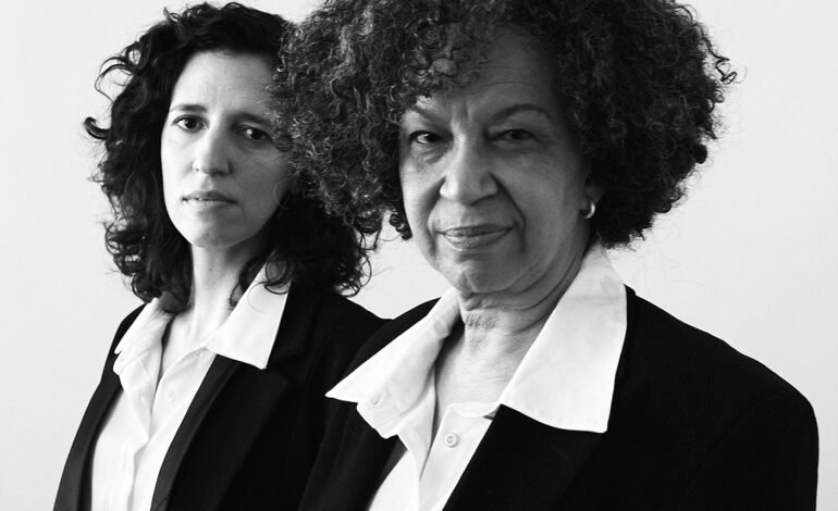 Juçara marçal e thais nicodemo lançam álbum dessemelhantes q