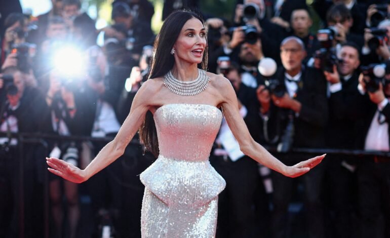 Demi moore defende adaptação ao uso da inteligência artifici
