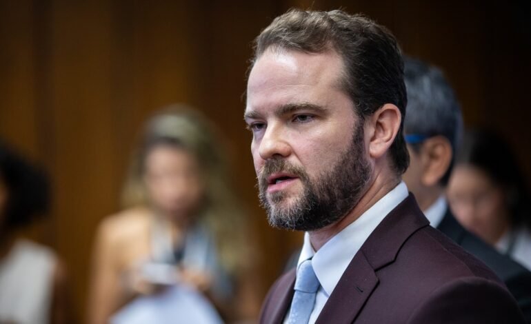 Desenrola 2 terá limite de R$ 15 mil para dívida