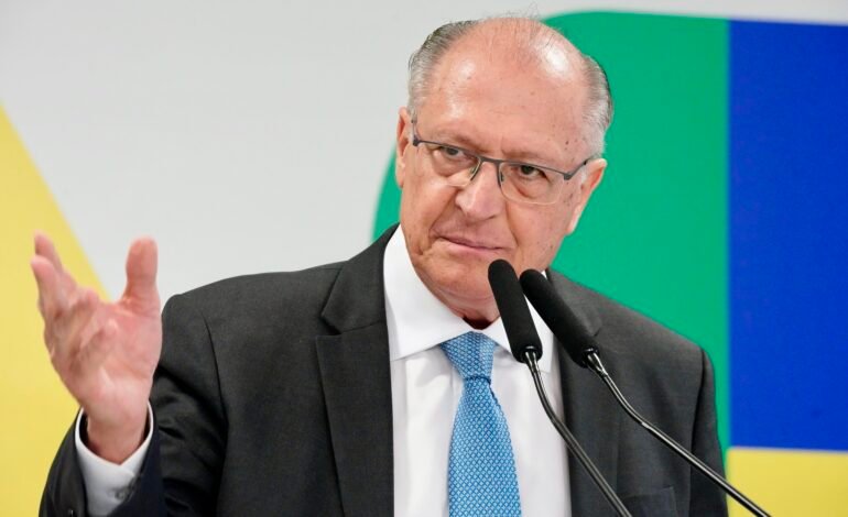 O presidente em exercício, Geraldo Alckmin, afirmou nesta