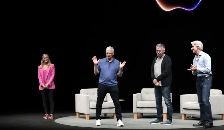 Tim Cook em 2024 falando sobre as habilidades