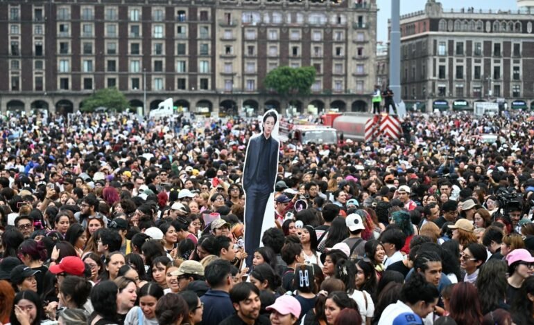 Cerca de 50 mil fãs do grupo sul-coreano BTS se