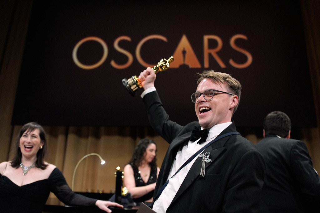 Uma estatueta do Oscar pertencente ao diretor russo