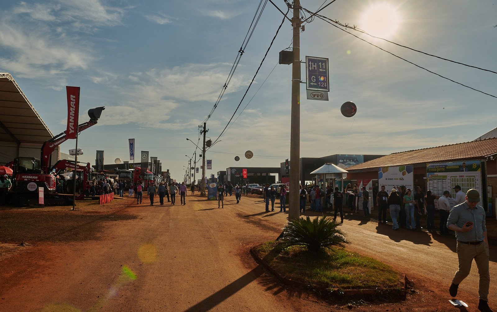A Agrishow 2026, maior feira de tecnologia agrícola do Brasi