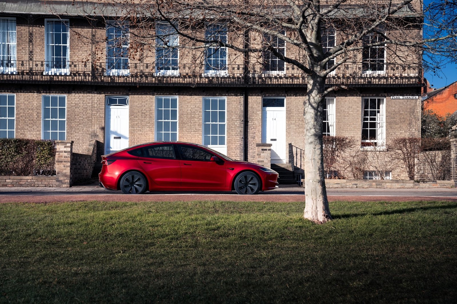 A Tesla anunciou nesta quarta-feira (6) o recall