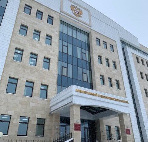 Um tribunal da Rússia determinou o bloqueio dos
