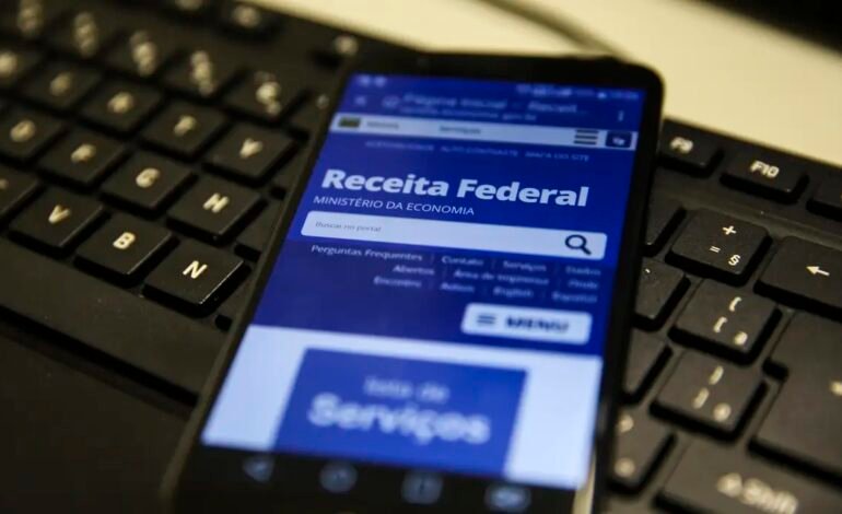 O contribuinte poderá saber em até um dia após o