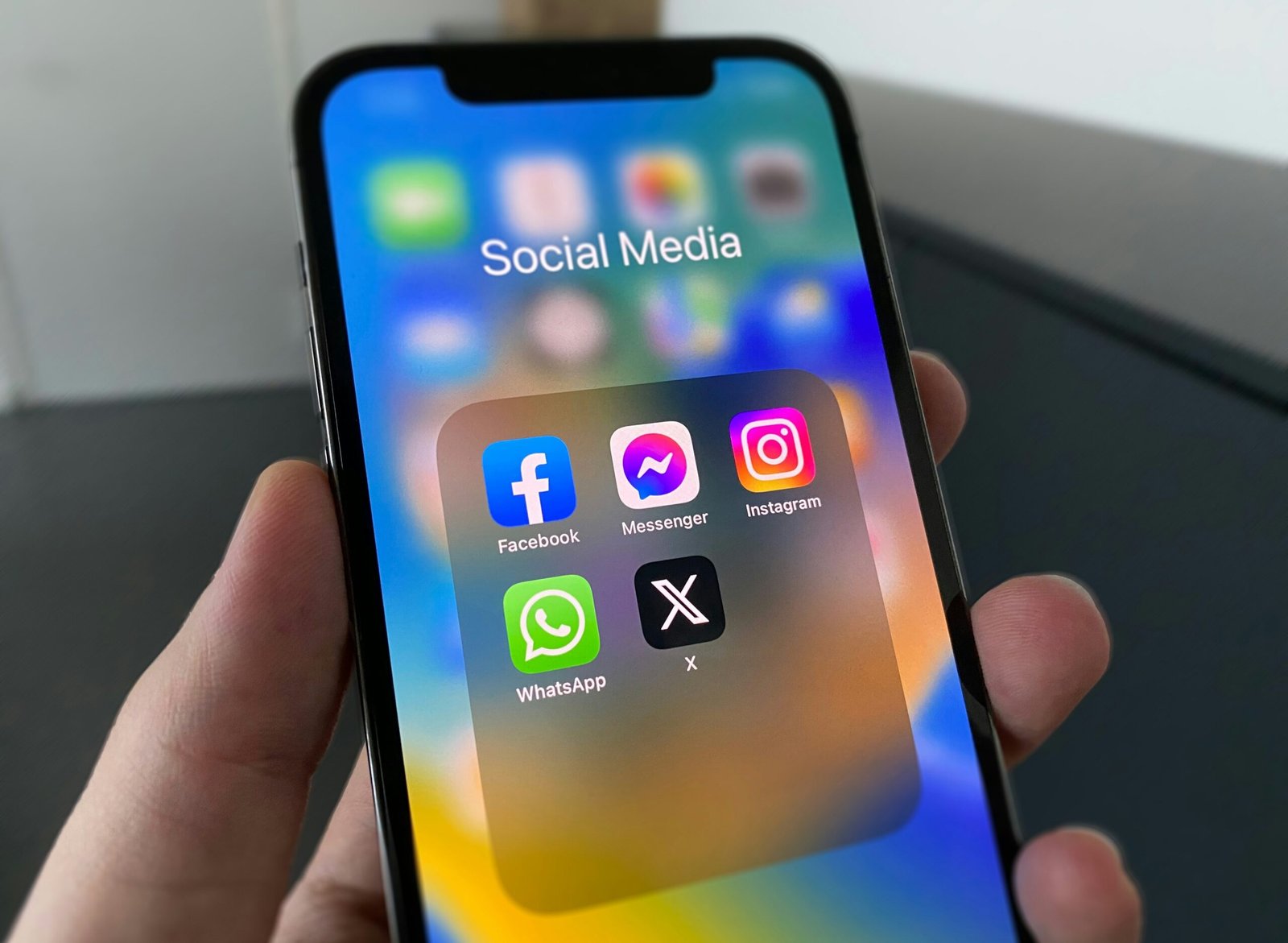 Autoridade irlandesa investiga meta por uso de dark patterns
