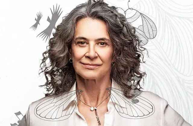 A cantora Simone estreia em 7 de agosto, no Rio