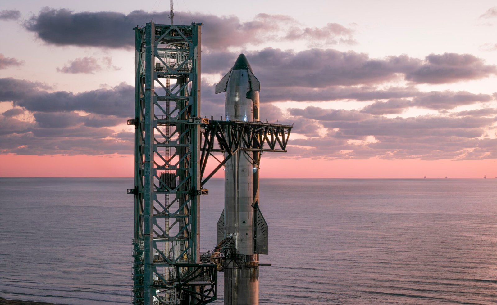 A SpaceX investiu mais de US$ 15 bilhões no desenvolvimento