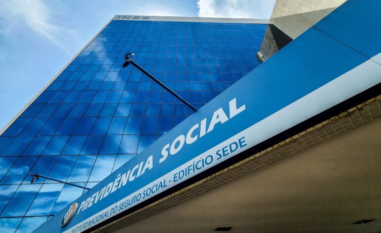 O Instituto Nacional do Seguro Social (INSS) iniciou