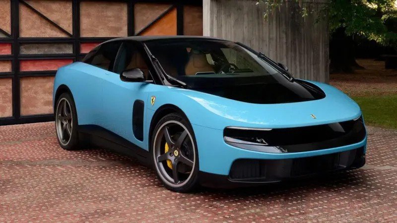 A Ferrari afirmou que não vai exigir a compra do