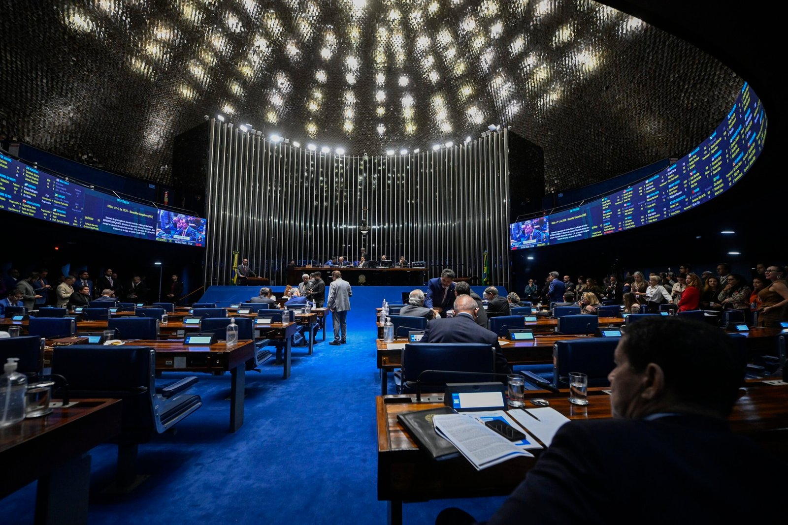 O Senado Federal aprovou nesta terça-feira (16) o