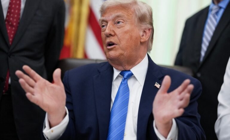 Trump e presidente do Irã assinam acordo de
