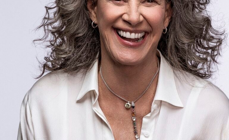 A cantora Simone estreia no dia 1º de agosto, em