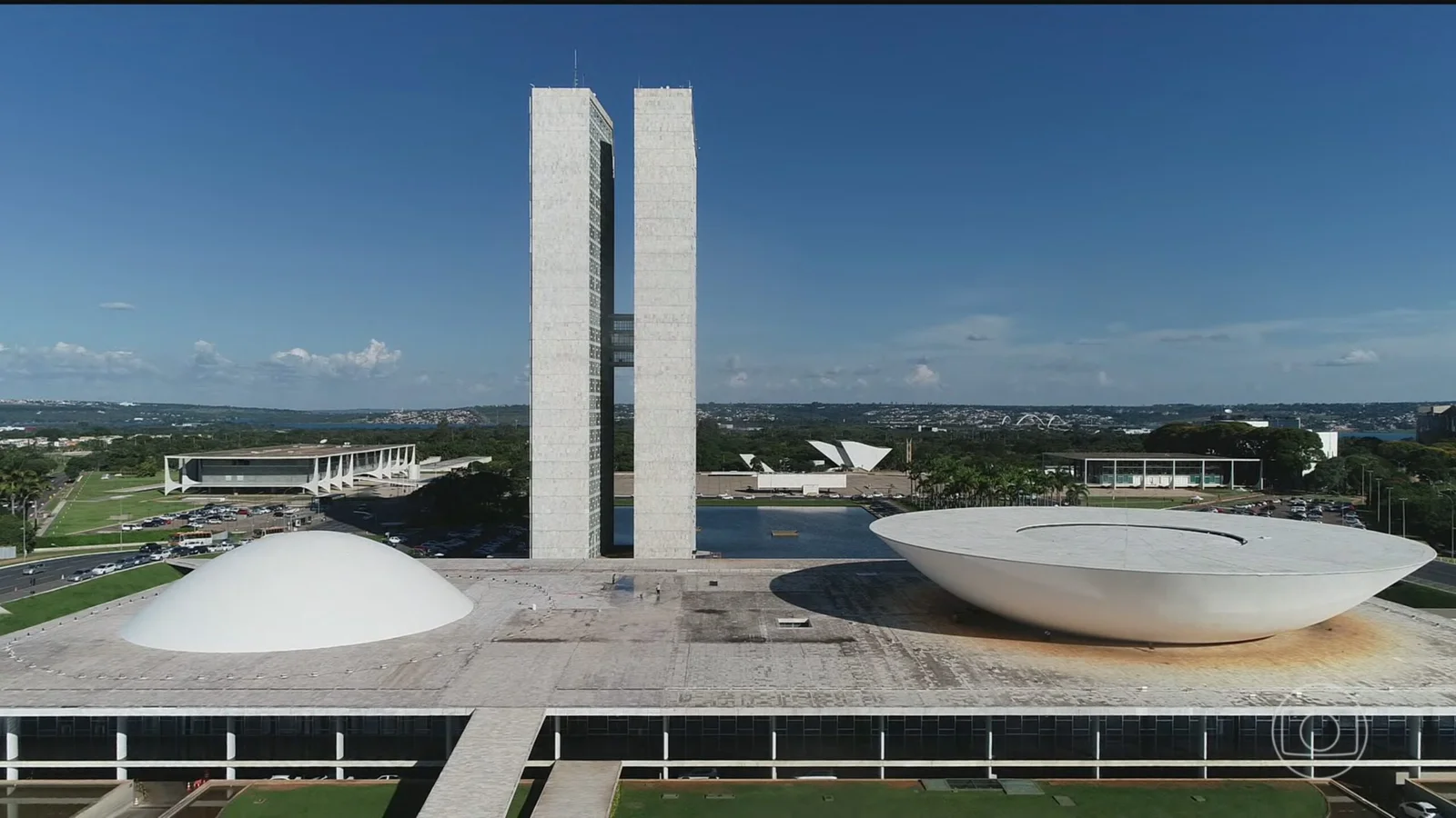 A dez dias do prazo final estabelecido pela