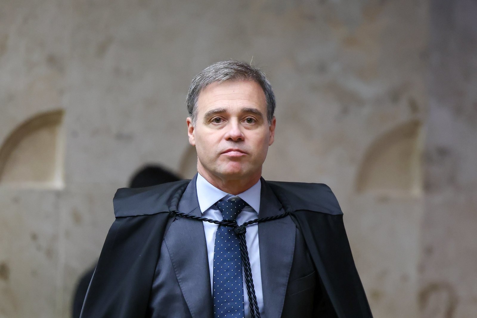 Stf suspende por 90 dias multas da nr