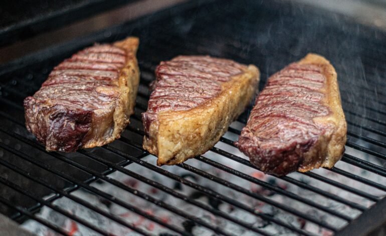 China impõe sobretaxa e reduz exportação de carne brasileira