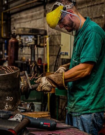 A economia brasileira gerou 73 mil empregos formais